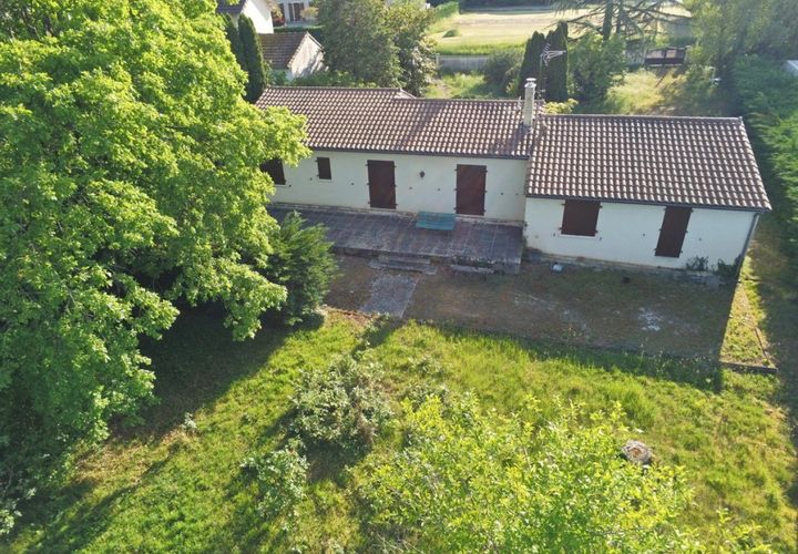 Villa i Verteuil-sur-Charente, Charente, Verteuil-sur-Charente - € 118.275 | Ref: r7092 - foto 1