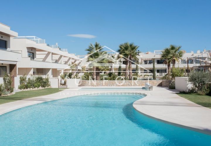 Bungalou a Torrevieja, Alicante, Torrevieja - € 380.000 | Ref: IS005-N-D - foto 1