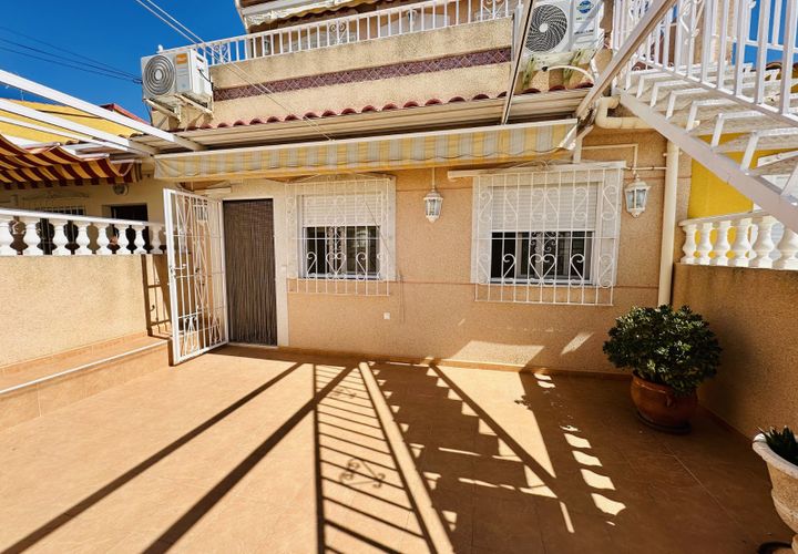 Byhus i La Marina, Alicante, La Marina - € 160.000 | Ref: SP4703 - foto 1