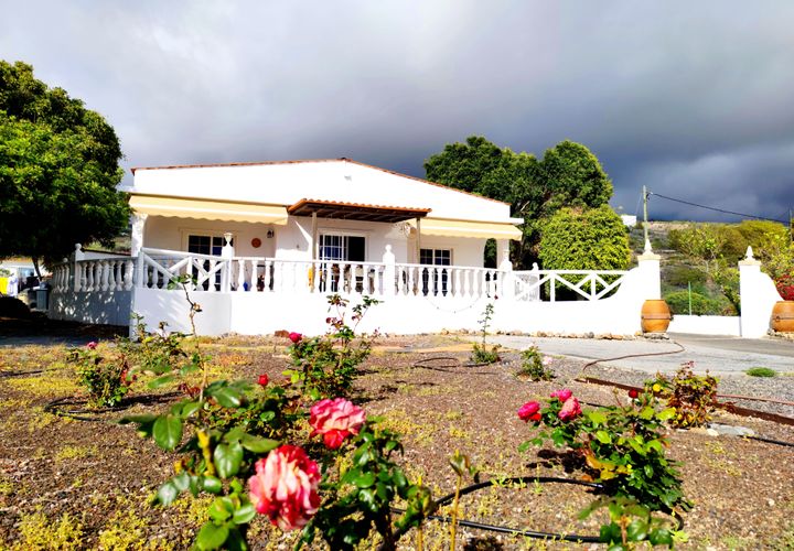 Villa i Piedra Hincada, Tenerife, Piedra Hincada - € 977.000 | Ref: 1365 - foto 1