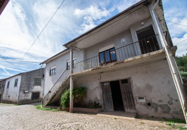Villa i Penela, Coimbra, Penela - € 100.000 | Ref: C0234-02809 - foto 1