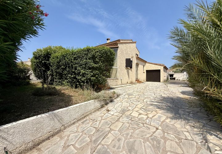 Villa i Florensac, Herault, Florensac - € 355.000 | Ref: V10002388 - foto 1