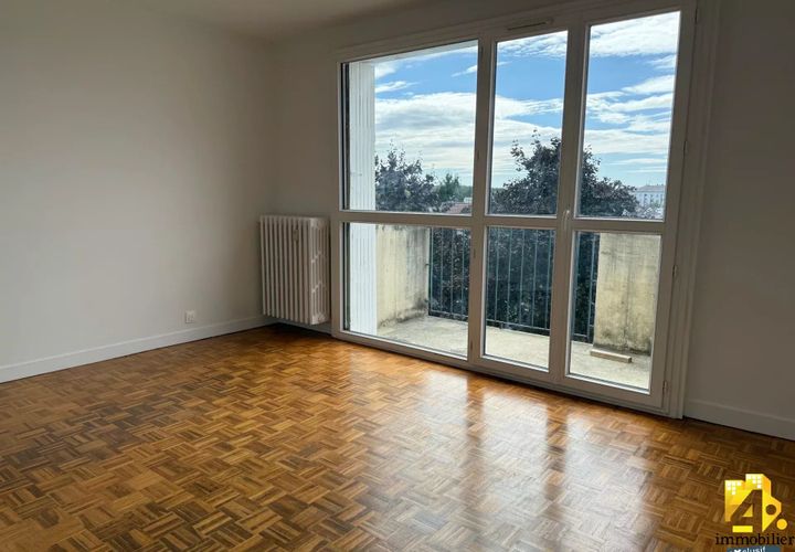 Lejlighed i Compiègne, Oise, Compiègne - € 124.800 | Ref: 86335584 - foto 1