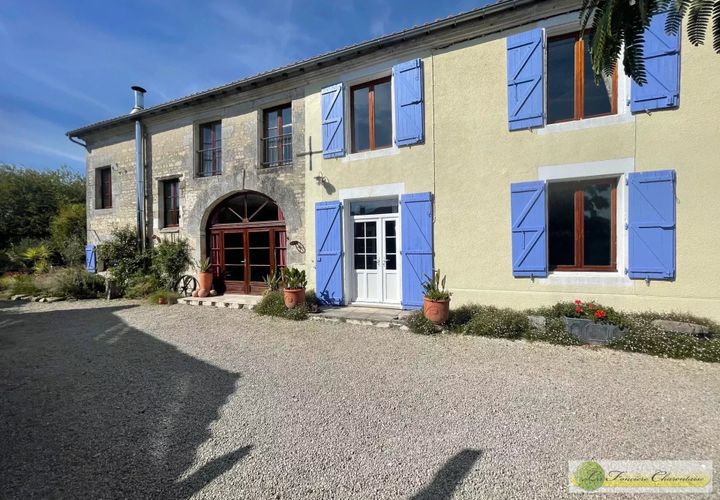 Villa i Aigre, Charente, Aigre - € 262 000 | Ref: 9839 - foto 1