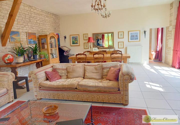 Villa a Oradour, Charente, Oradour - € 262.000 | Ref: 9839 - foto 1