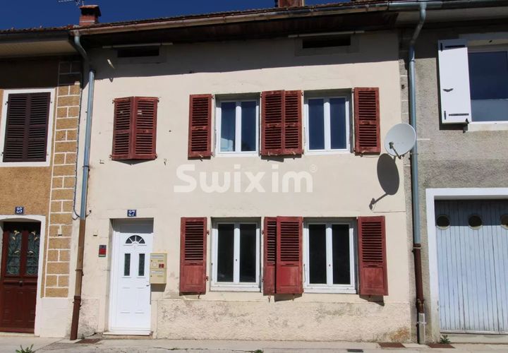 Landejendom i Saint-Claude, Jura, Saint-Claude - € 115.000 | Ref: 70129XG - foto 1