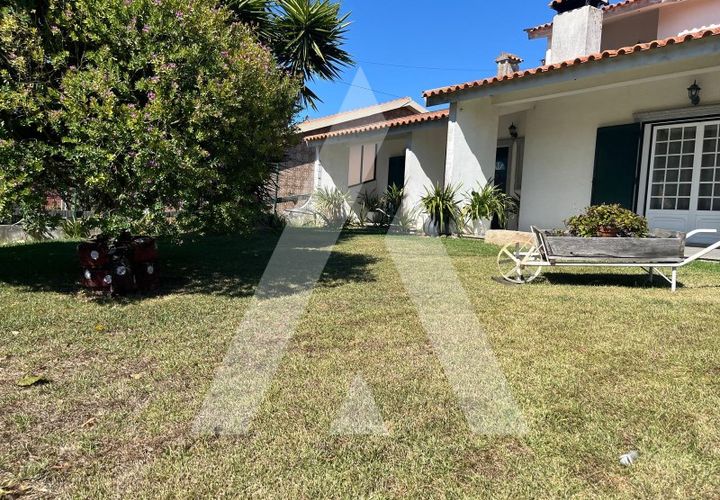 Villa i Aveiro, Aveiro, Aveiro - € 520.000 | Ref: 1021201/25 FR - foto 1