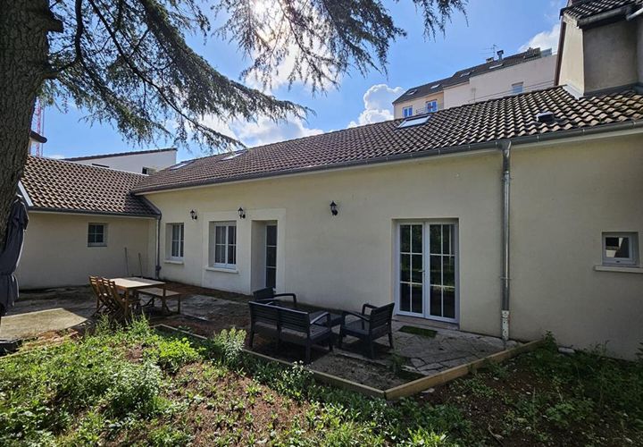 Villa i Dijon, Cote-d'Or, Dijon - € 415.000 | Ref: 422448BVI - foto 1