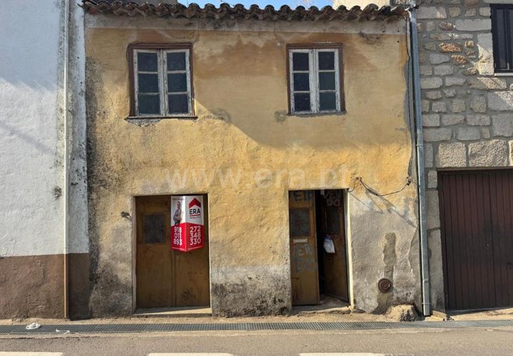 Villa a Penamacor, Castelo Branco, Penamacor - € 17.500 | Ref: 102250169 - foto 1