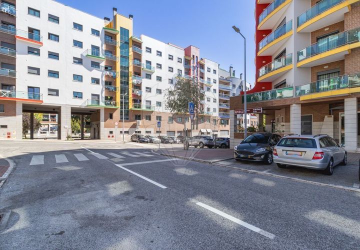 Lejlighed i Odivelas, Lisbon, Odivelas - € 399.000 | Ref: RR-121161108-281 - foto 1
