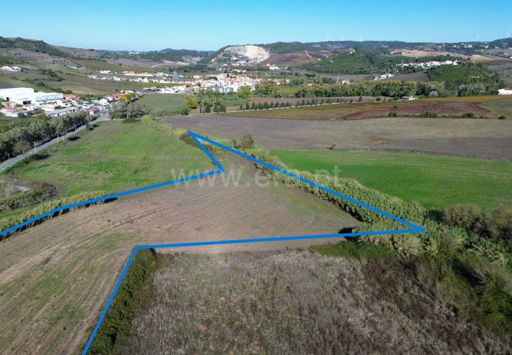 Helårsgrund i Torres Vedras, Lisbon, Torres Vedras - € 49.900 | Ref: 295250081 - foto 1