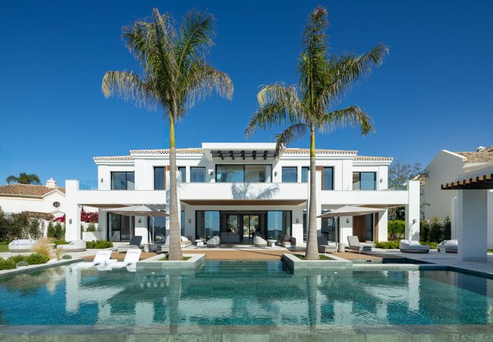 Villa in Marbella, Malaga, Marbella - € 9.600.000 | Ref: MBC0018 - foto 1