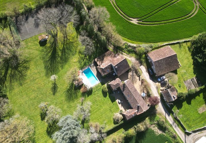 Villa a Saint-Savin, Vienne, Saint-Savin - € 454.125 | Ref: BVI82644 - foto 1