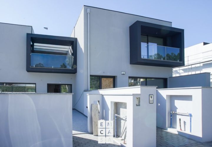 Villa i Lobao, Aveiro, Lobao - € 450.000 | Ref: OAZ4227 - B - foto 1