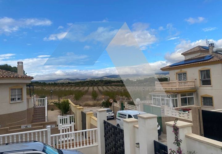 Villa i Castalla, Alicante, Castalla - € 259.400 | Ref: 25183JE/1008 - foto 1