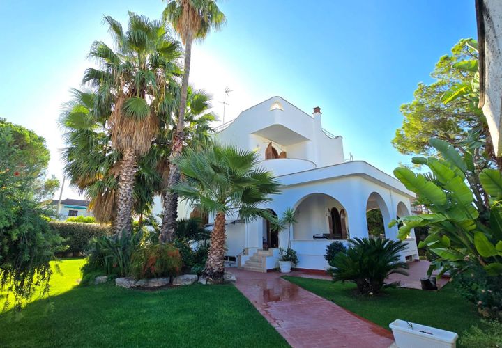 Villa a Bari, Bari, Bari - € 690.000 | Ref: VSICILIANI - foto 1