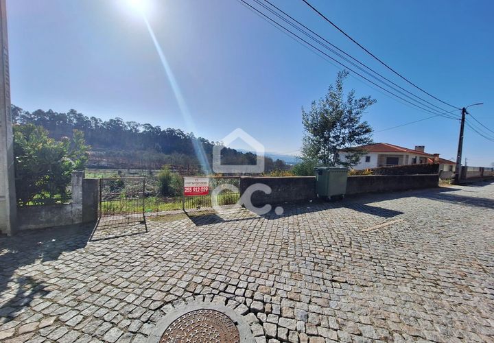 Helårsgrund i Lousada, Porto, Lousada - € 190.000 | Ref: 365/T/03225 - foto 1