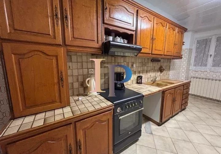 Villa i Charlieu, Loire, Charlieu - € 139.900 | Ref: 86283772 - foto 1