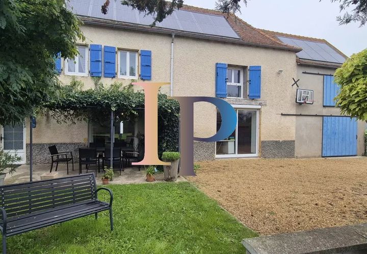Villa i Artaix, Saone-et-Loire, Artaix - € 252.000 | Ref: 86335624 - foto 1