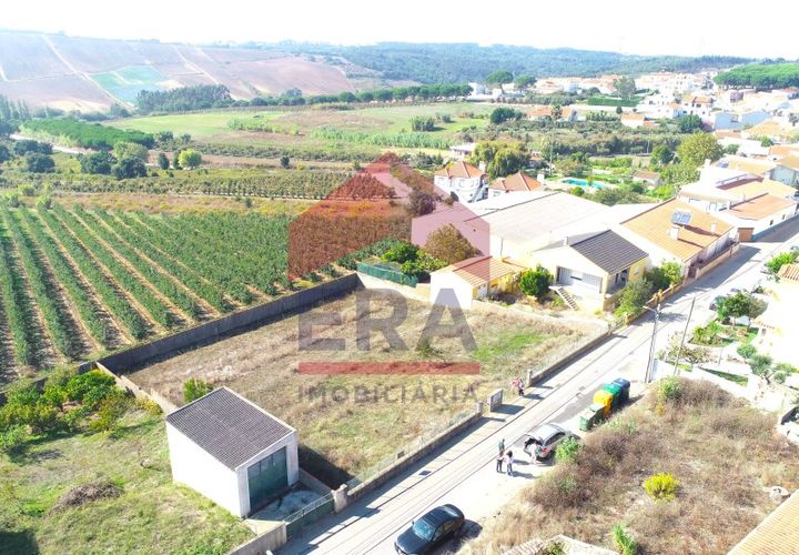 Helårsgrund i Bombarral, Leiria, Bombarral - € 95.000 | Ref: 130250236 - foto 1