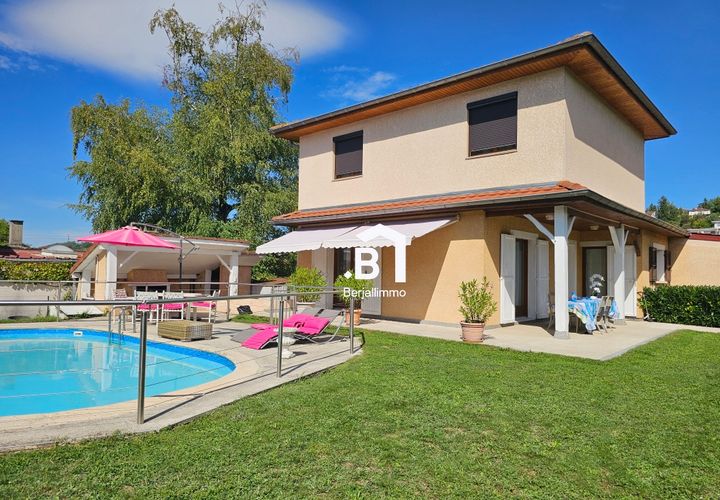 Villa i Bourgoin-Jallieu, Isere, Bourgoin-Jallieu - € 344.000 | Ref: GFVMA30000221 - foto 1