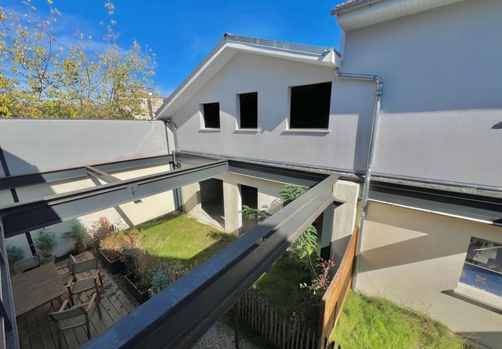 Villa i Bordeaux, Gironde, Bordeaux - € 350.000 | Ref: 7192933 - foto 1
