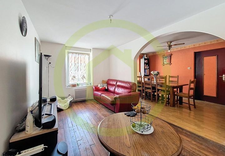 Villa a Longuyon, Meurthe-et-Moselle, Longuyon - € 185.000 | Ref: 3011441390 - foto 1