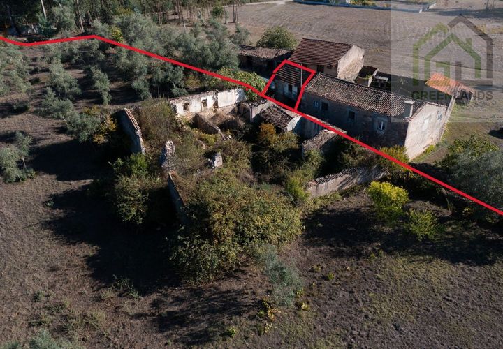 Landejendom i Gois, Coimbra, Gois - € 41.000 | Ref: 685 - foto 1