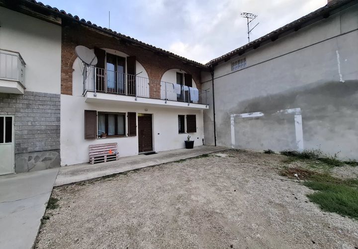 Villa a Govone, Cuneo, Govone - € 156.000 | Ref: 86342396 - foto 1