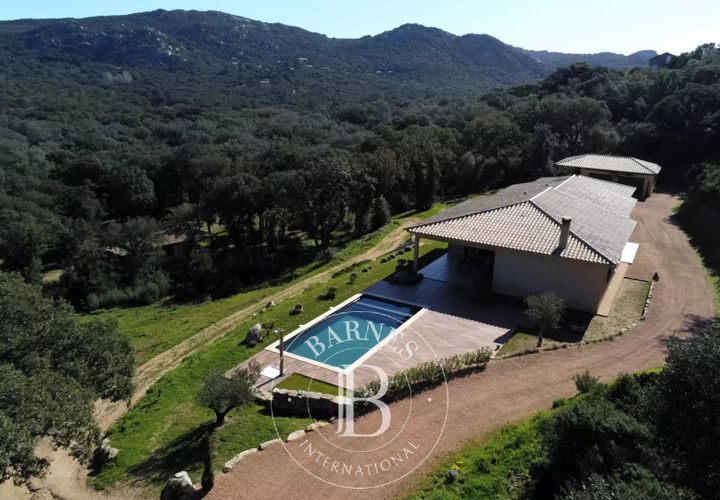 Villa i Porto-Vecchio, Corse-du-Sud, Porto-Vecchio - € 1 785 000 | Ref: RV2021 - foto 1