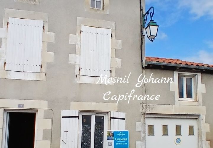 Stadthaus in Lezay, Deux-Sevres, Lezay - € 86.000 | Ref: 340930943833 - Foto 1
