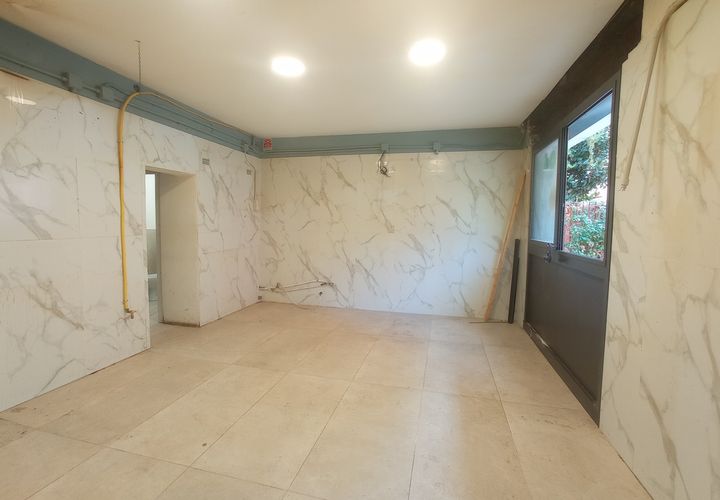 Erhvervsejendom i Modena, Modena, Modena - € 120.000 | Ref: 3028 - foto 1