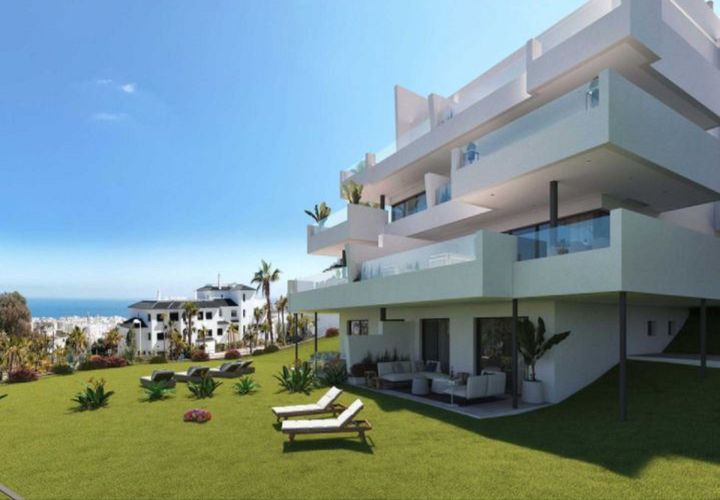 Lejlighed i Estepona, Malaga, Estepona - € 799.500 | Ref: R5185159 - foto 1