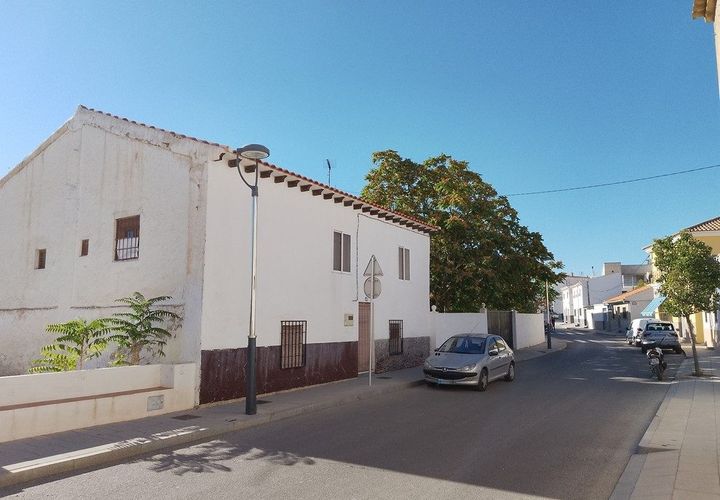 Landsbyhus i Baza, Granada, Baza - € 265.000 | Ref: v3102 - foto 1