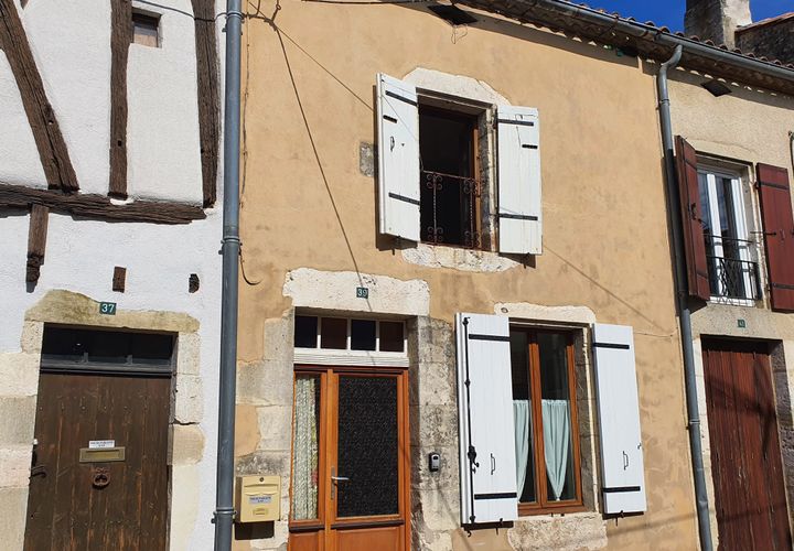 Villa a Duras, Lot-et-Garonne, Duras - € 252.000 | Ref: BVI83102 - foto 1