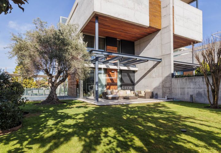 Villa i Madrid, Madrid, Madrid - € 2.750.000 | Ref: POZ55376 - foto 1