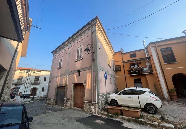 Villa i Forino, Avellino, Forino - € 430.000 | Ref: es5553852 - foto 1