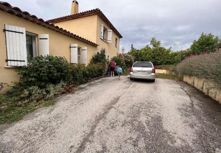 Villa i Bouyon, Alpes-Maritimes, Bouyon - € 750.000 | Ref: es5554298 - foto 1