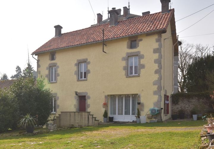 Villa a Dompierre-Les-Eglises, Haute-Vienne, Dompierre-Les-Eglises - € 185.000 | Ref: es5553765 - foto 1