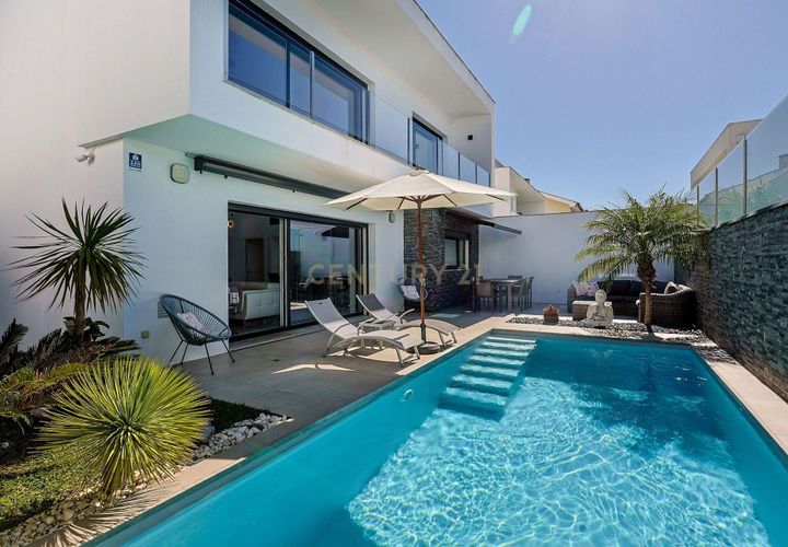 Villa i Almada, Setubal, Almada - € 849.000 | Ref: C0431-00725 - foto 1