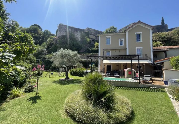 Villa i Viviers, Ardeche, Viviers - € 450.000 | Ref: 86241612 - foto 1