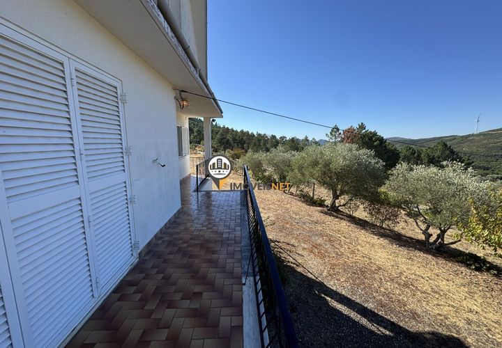 Villa i Oleiros, Castelo Branco, Oleiros - € 175.000 | Ref: 2834 - foto 1