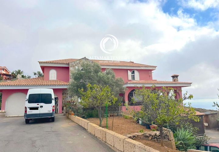 Villa a Adeje, Tenerife, Adeje - € 790.000 | Ref: 1471 - foto 1