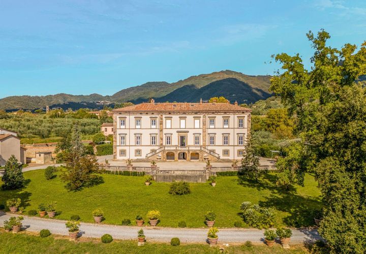 Villa i Capannori, Lucca, Capannori - € 20.000.000 | Ref: CBI129-1110-130554 - foto 1