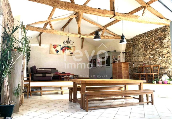 Villa i Cholet, Maine-et-Loire, Cholet - € 449.000 | Ref: 4901051047 - foto 1