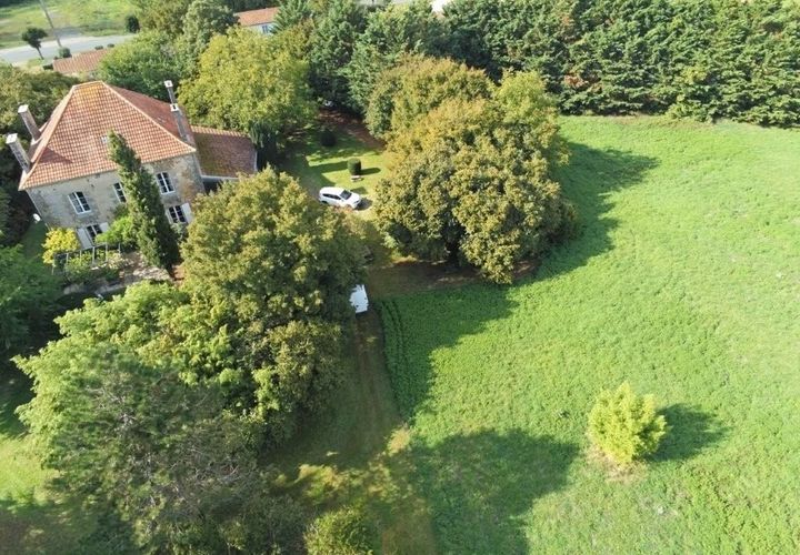 Villa em Couhe, Vienne, Couhe - € 289.450 | Ref: r7370 - foto 1