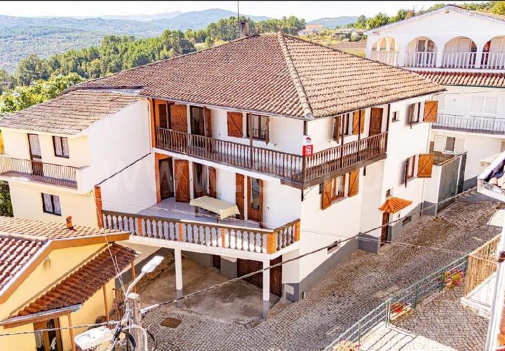 Villa i Chaves, Vila Real, Chaves - € 185.000 | Ref: 318250317 - foto 1