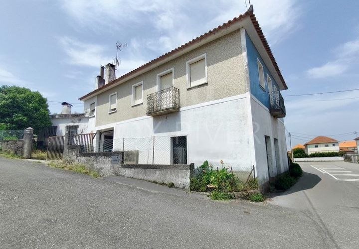 Villa a Bela, Viana do Castelo, Bela - € 220.000 | Ref: UNU-F3-71-28 - foto 1
