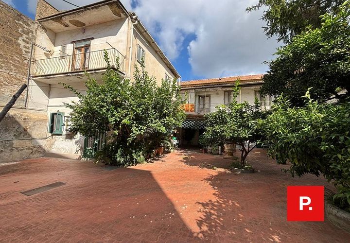 Villa i Caserta, Caserta, Caserta - € 120.000 | Ref: kA9241 - foto 1