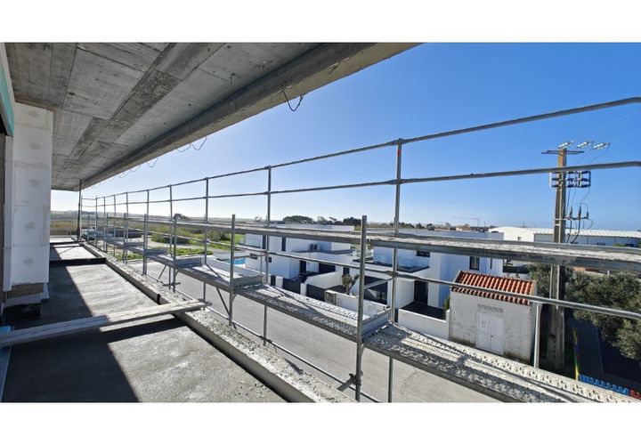 Lejlighed i Ferrel, Leiria, Ferrel - € 420.000 | Ref: BL1294 (J) - foto 1